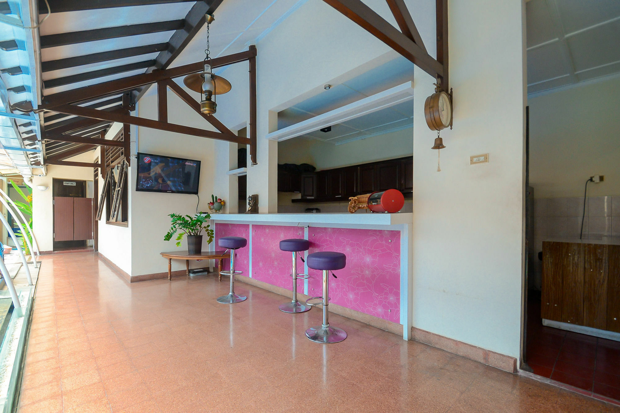 Lovender Guesthouse Malang Exterior foto